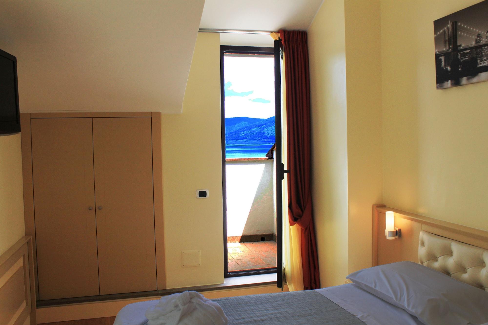 Relais Sans Soucis & Spa Ronciglione  Luaran gambar