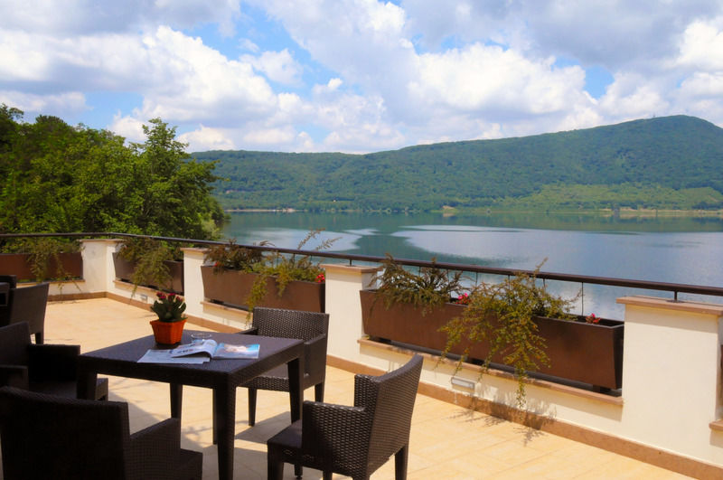 Relais Sans Soucis & Spa Ronciglione  Luaran gambar